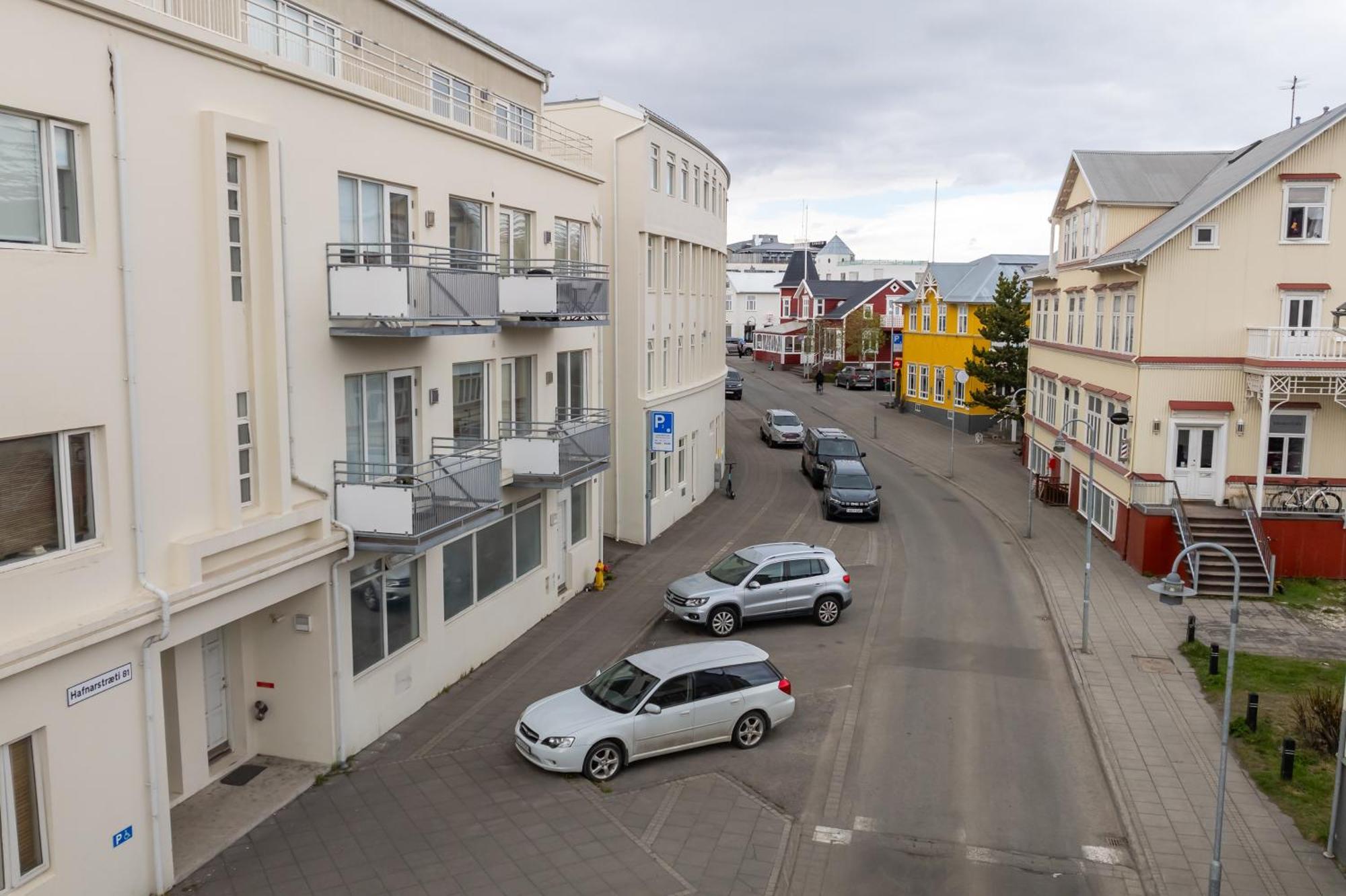 Charming Deluxe Apartment Akureyri Quarto foto